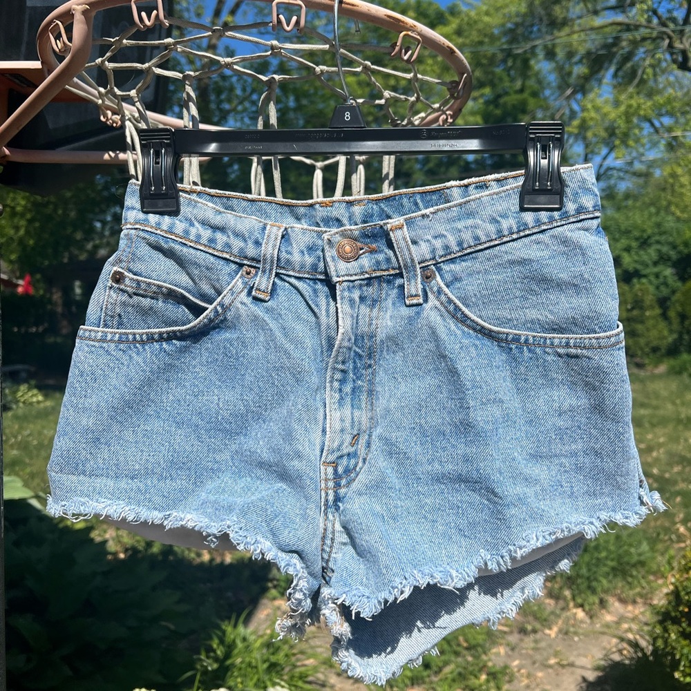 VINTAGE Levi’s shorts